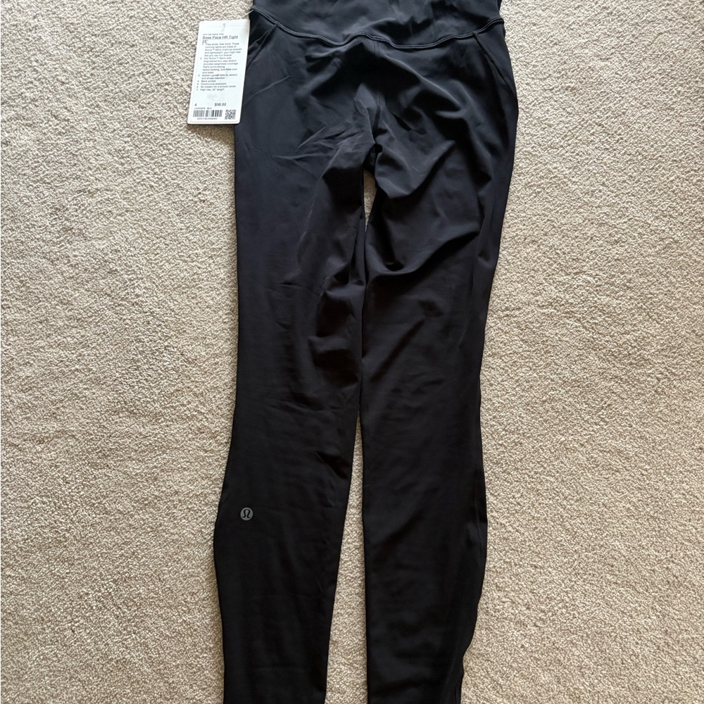 Lululemon Base Pace HR leggings NWT black size 4 - Picture 3 of 3